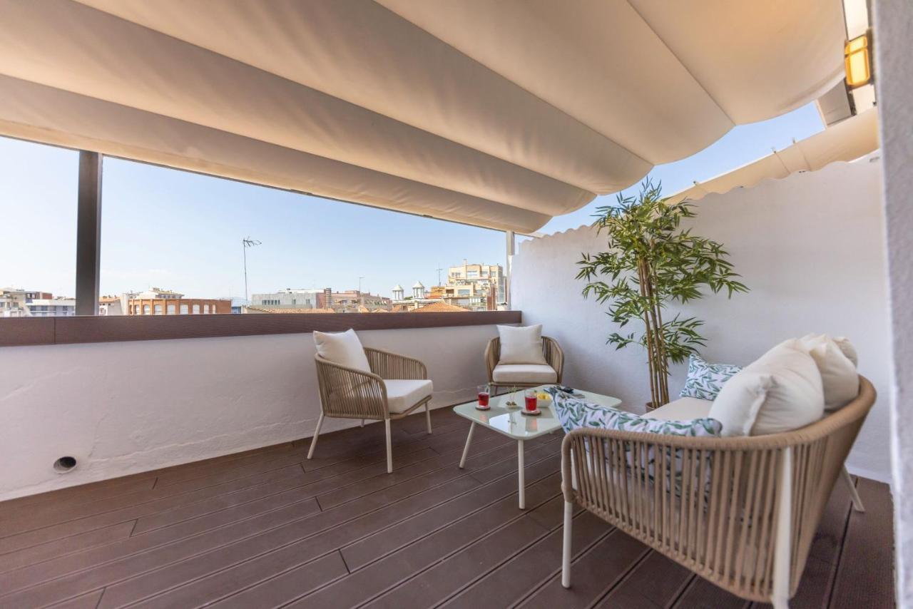 Bravissimo Eiximenis, With Beautiful Terrace And Views Apartment Херона Екстериор снимка